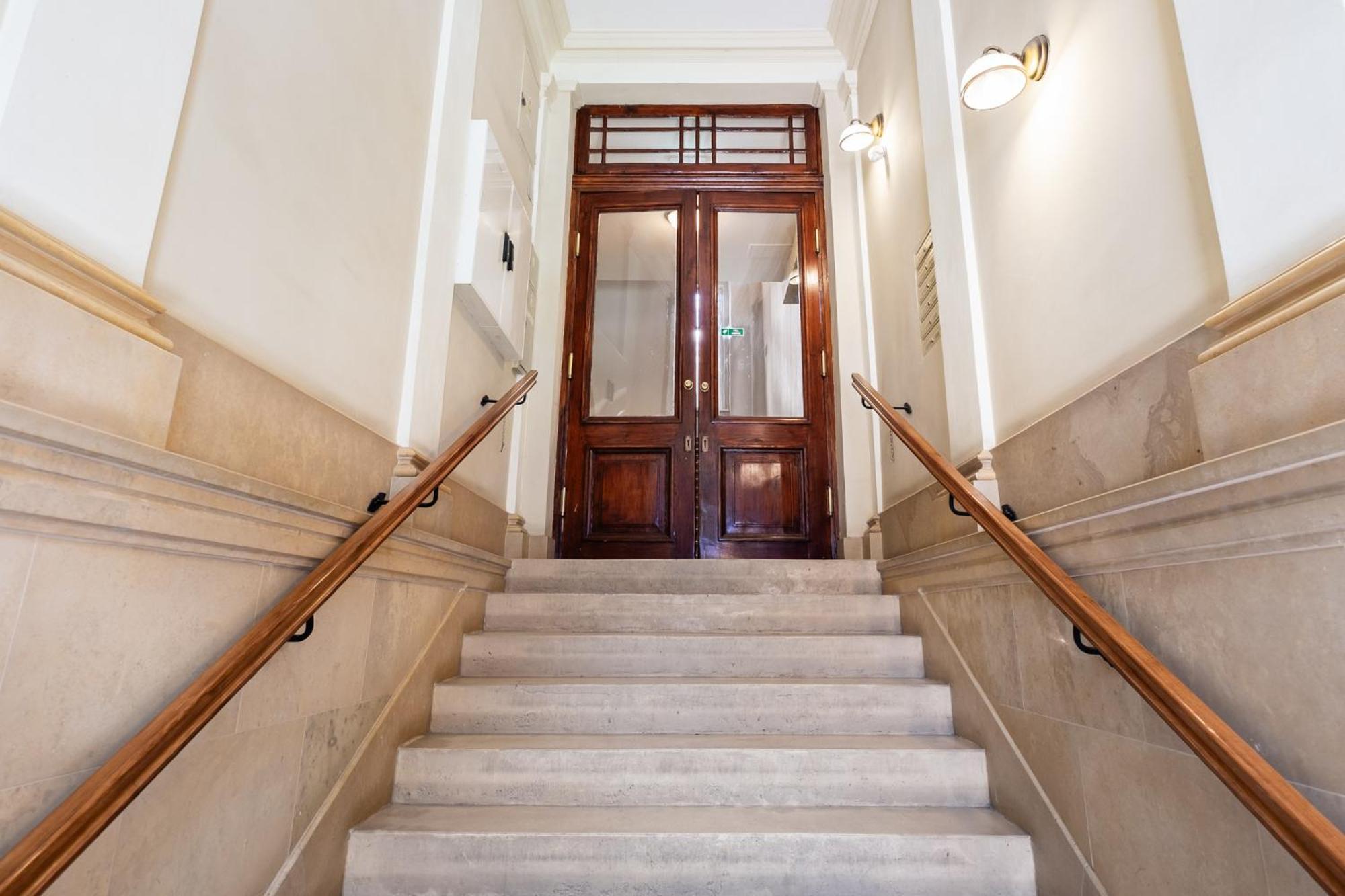Hotel Maximum Krasków Eksteriør bilde