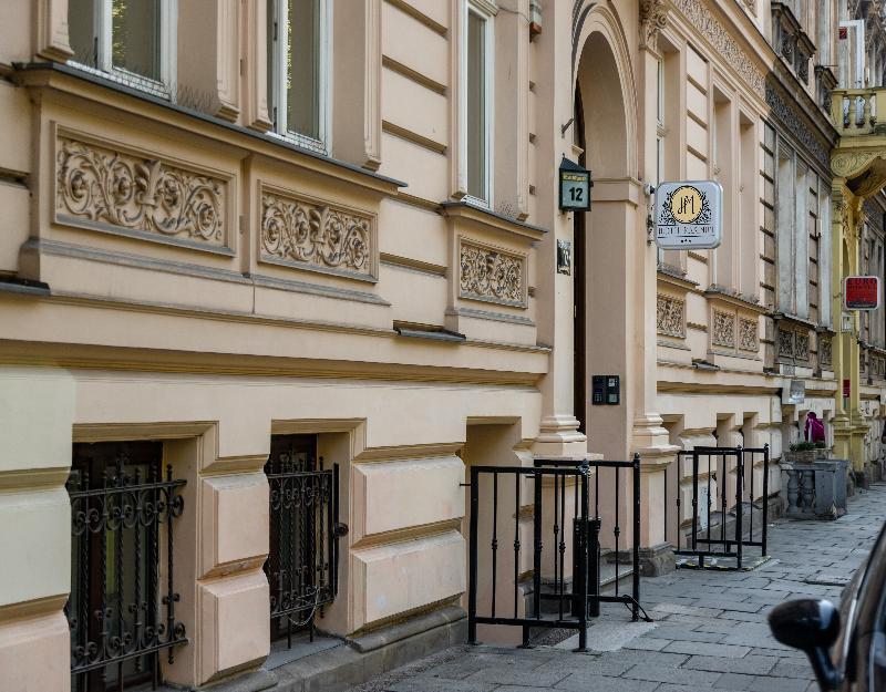 Hotel Maximum Krasków Eksteriør bilde
