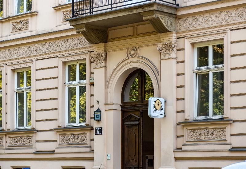 Hotel Maximum Krasków Eksteriør bilde