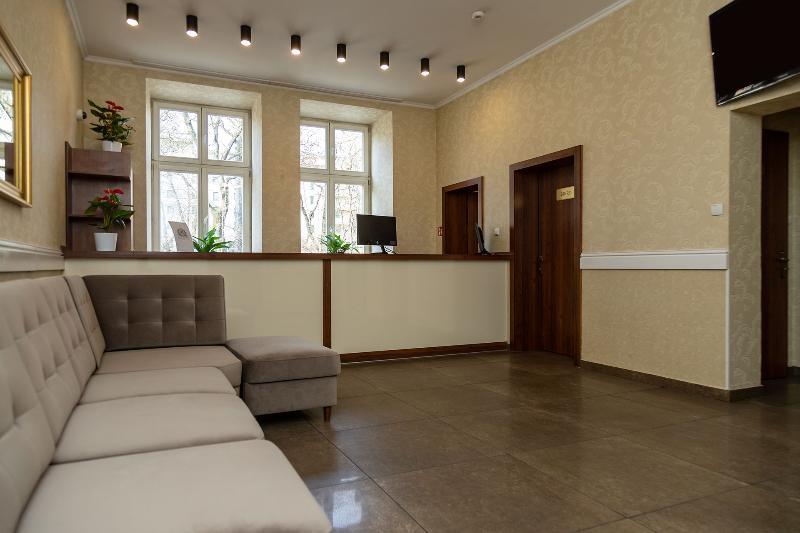 Hotel Maximum Krasków Eksteriør bilde